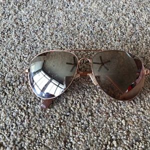 American Eagle Sunnies